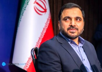 درخواست وزیر ارتباطات برای تبلیغ و ترویج استفاده از پیام‌رسان‌های داخلی